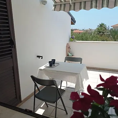 Acacia Ferienhaus Santa Maria Del Focallo