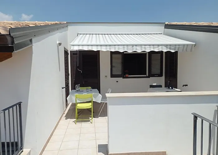 Semesterbostad Acacia *