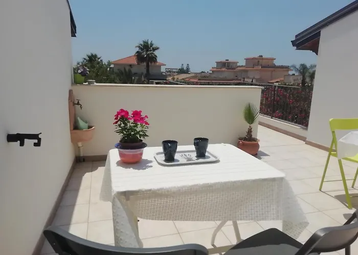 Acacia Semesterbostad Santa Maria Del Focallo