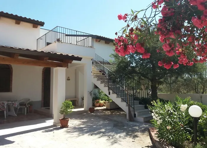 Acacia Semesterbostad *