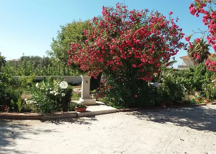 Acacia Semesterbostad *