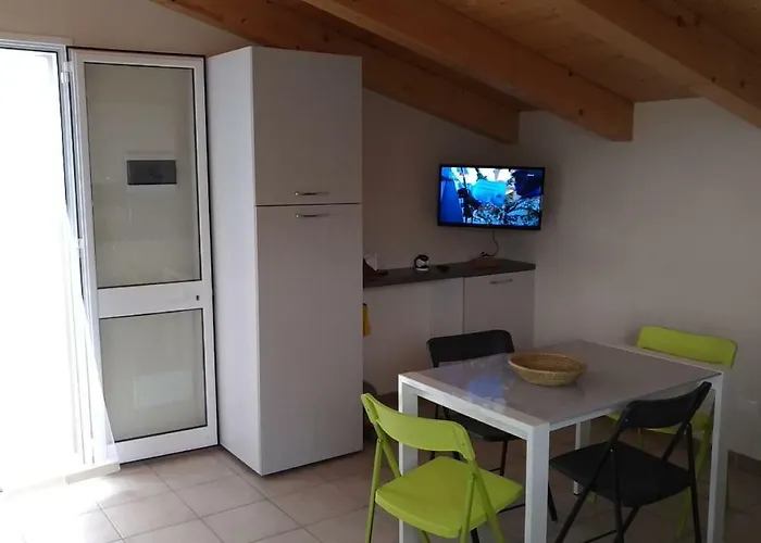 Acacia Semesterbostad *