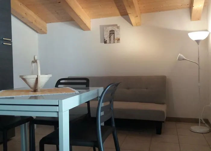 Acacia Semesterbostad Santa Maria Del Focallo