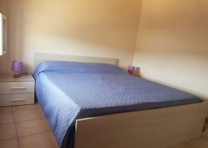 Acacia Semesterbostad Santa Maria Del Focallo